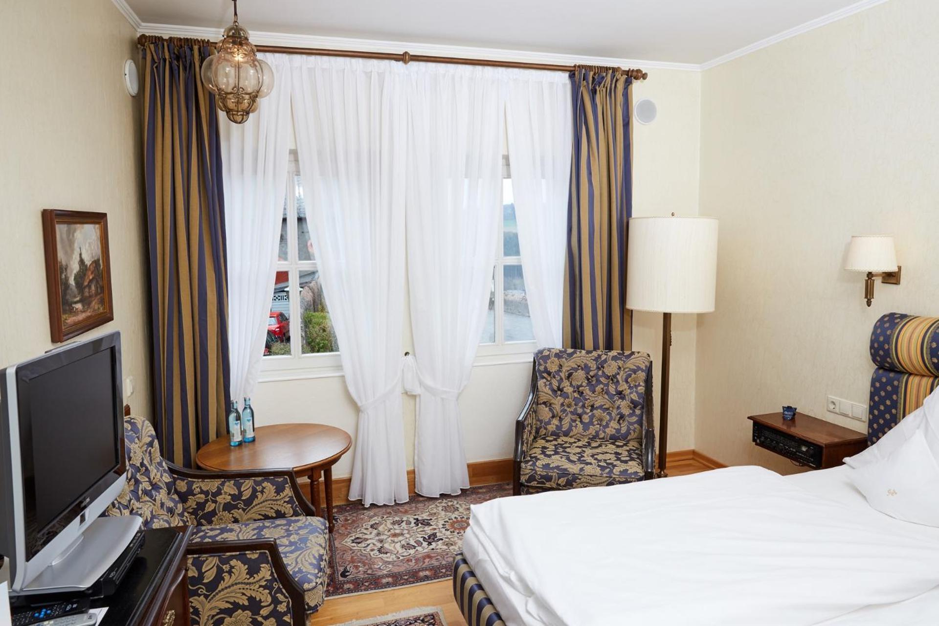 Schlosshotel Kurfuerstliches Amtshaus Dauner Burg Dış mekan fotoğraf