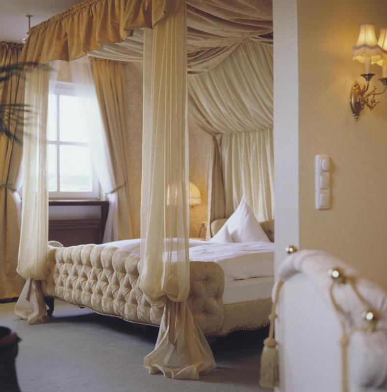 Schlosshotel Kurfuerstliches Amtshaus Dauner Burg Dış mekan fotoğraf